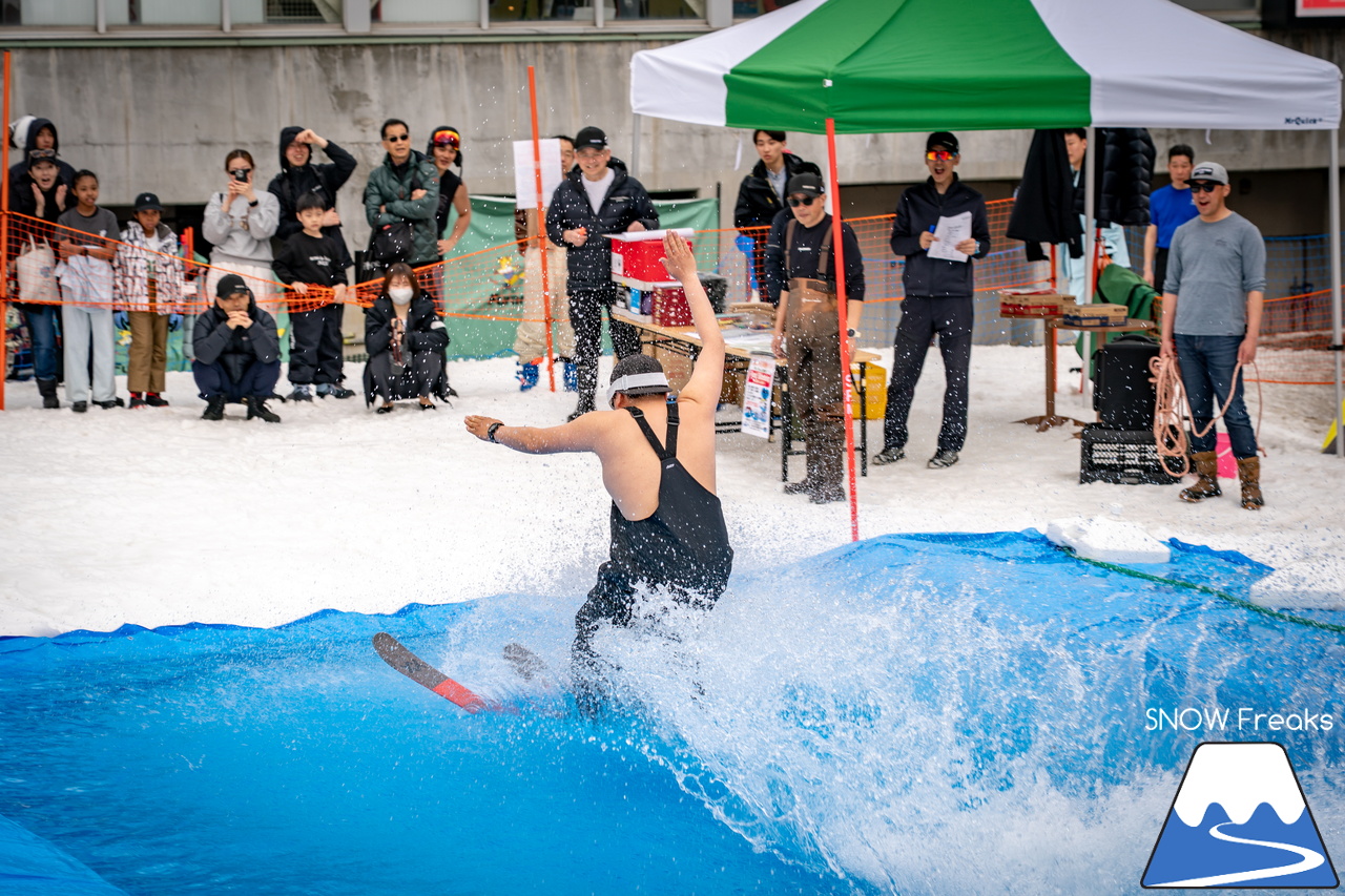 富良野スキー場｜いよいよインターナショナルなイベントに？！春シーズン恒例『第13回 Pond Skimming 池渡り』開催～♪